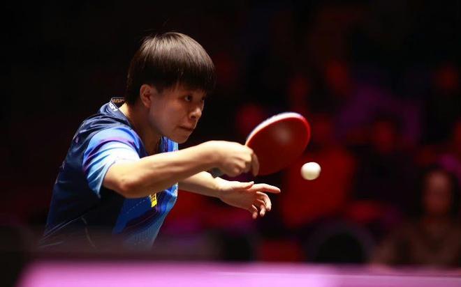 与肋部的二 与肋部的二